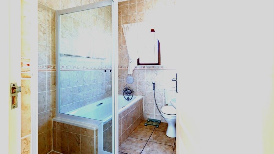 3 Bedroom Property for Sale in Island View Western Cape